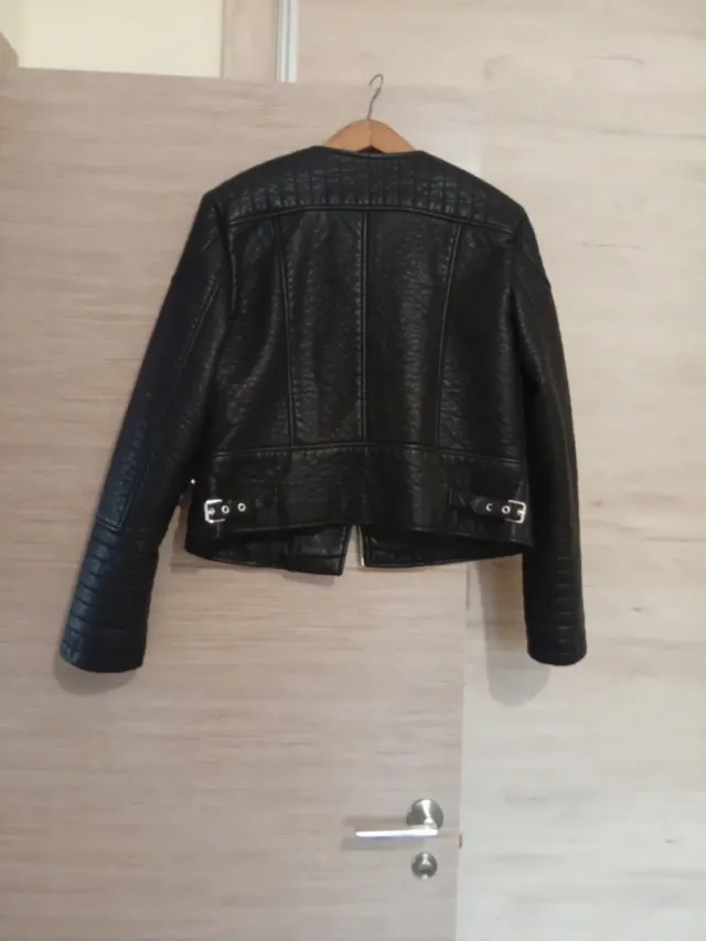 Cazadora polipiel efecto piel