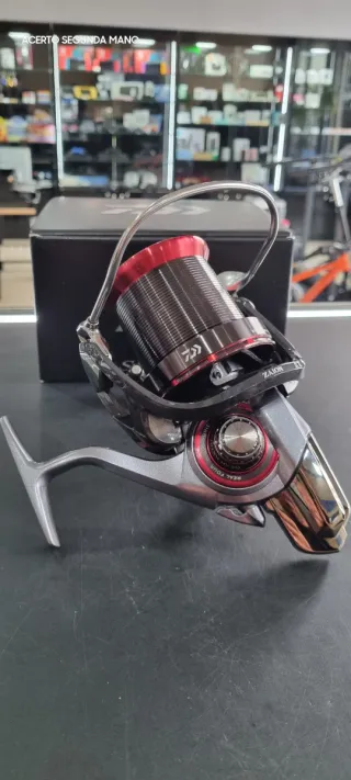 CARRETE DAIWA BASIAIR Z45QDA