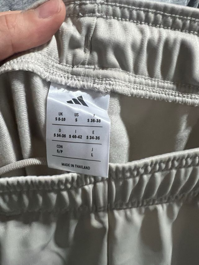 Chándal Adidas Beige