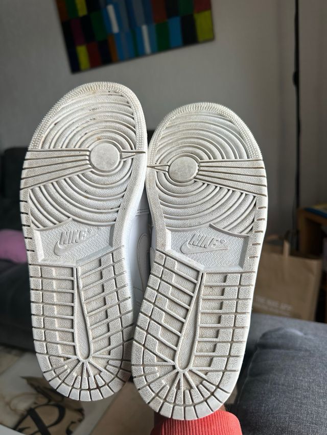 Jordan 1 Low Blancas Talla 41