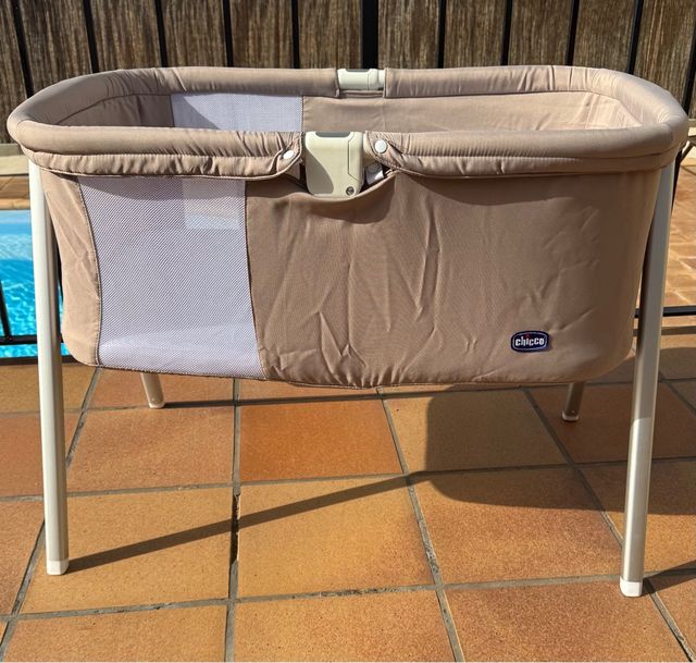 Cuna plegable “Chicco” para bebé
