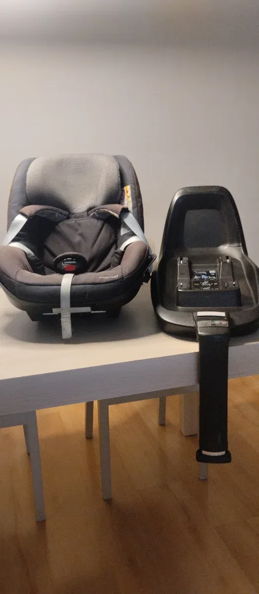 Silla de Auto 2WAYPEARL de Bebéconfort+Base Isofix