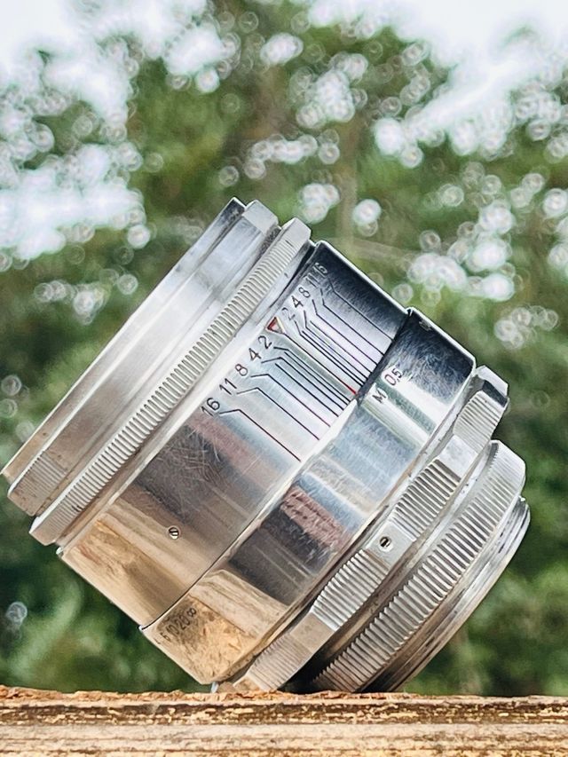 Helios 44 13 Pétalos Plateado