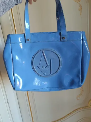 Borsa Armani Jeans blu vernice