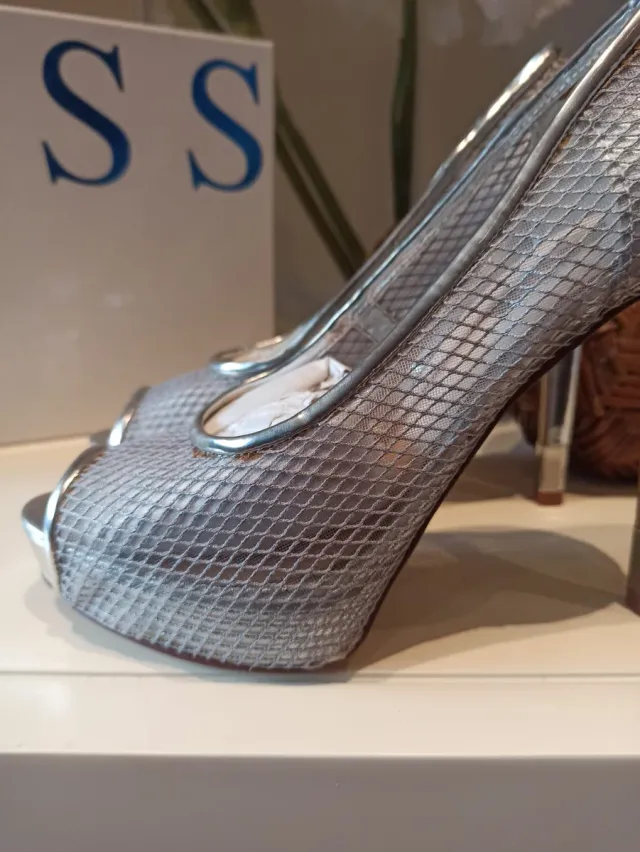 Zapatos Guess