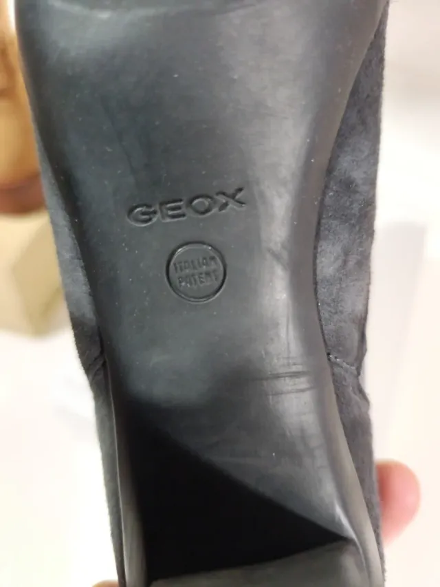 BOTINES GEOX. NUEVOS. TALLA 39