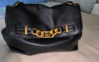 Bolso Liu Jo Negro con Cadena Dorada
