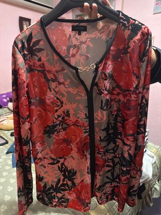Blusa ANTEA Talla 48 Floral Roja
