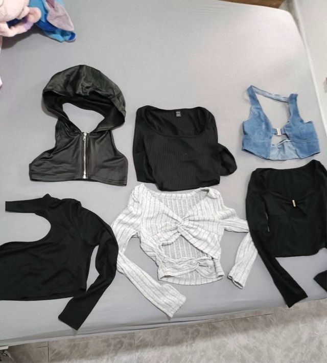 Lote Ropa Mujer Tops Negro Azul Gris