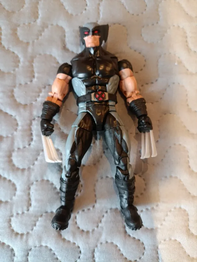 Figura Marvel Legends Wolverine