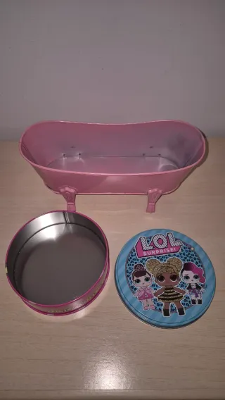 Lote de muñecos y accesorios