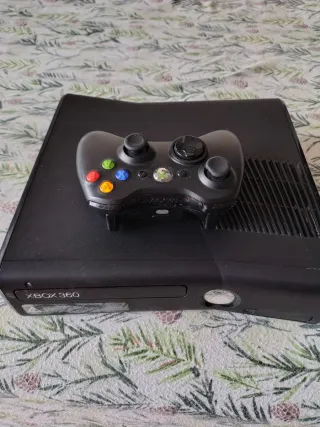 Xbox 360 Slim Negra