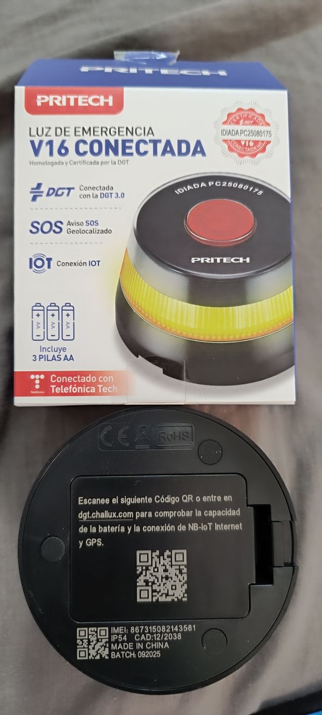 Baliza V16 Conectada DGT Pritech