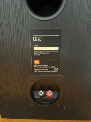 Altavoces JBL Negros