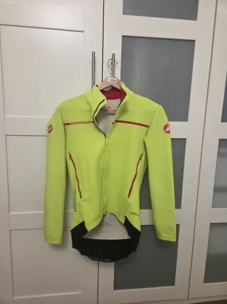 Chaqueta Castelli Perfetto Amarillo Fluor talla M.