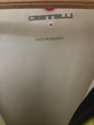 Chaqueta Castelli Perfetto Amarillo Fluor talla M.