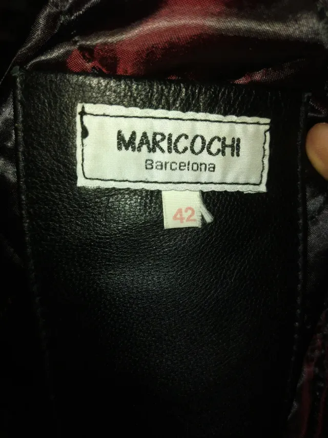 Chaqueta negra de cuero talla 42
