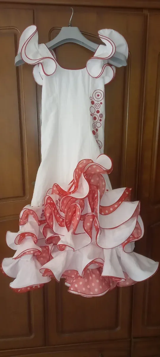 Vestido de Sevillana 105 cm para niñas de 7-8 años
