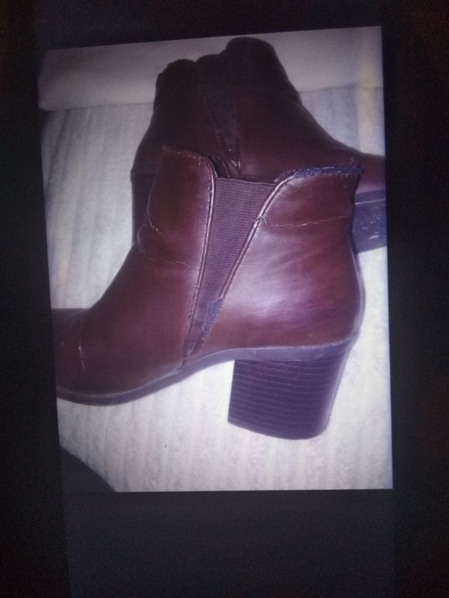 Botines mujer vino tinto  talla 37