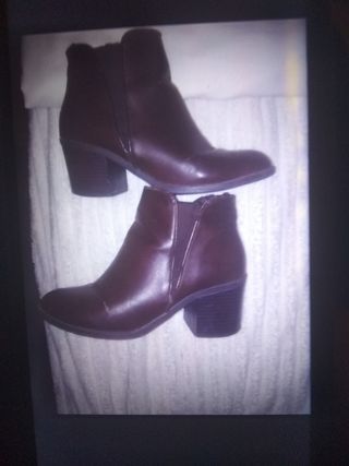 Botines mujer vino tinto  talla 37