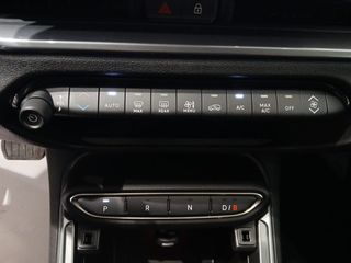 Fiat 600 600e RED 54kwh 115kw (156cv)