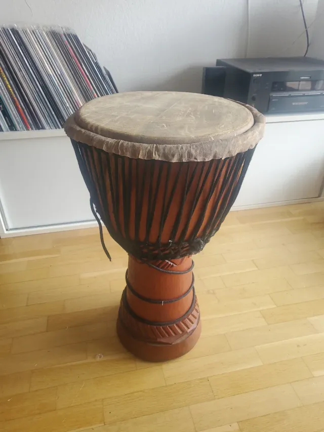 Djembe Africano Madera Tallada Piel Cuerdas Funda