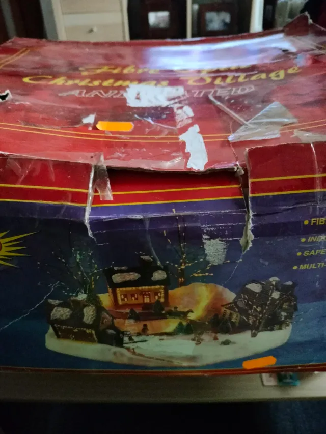 Adorno Navideño con Luces y Figuras