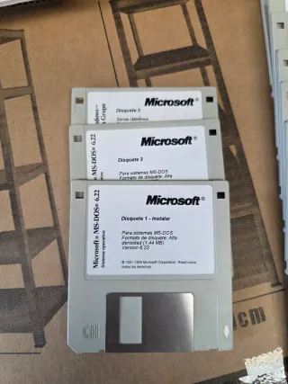 Disquetes Windows MS-DOS y Manuales PC