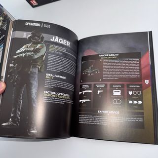 Rainbow Six Siege Art of Siege Edition PS4