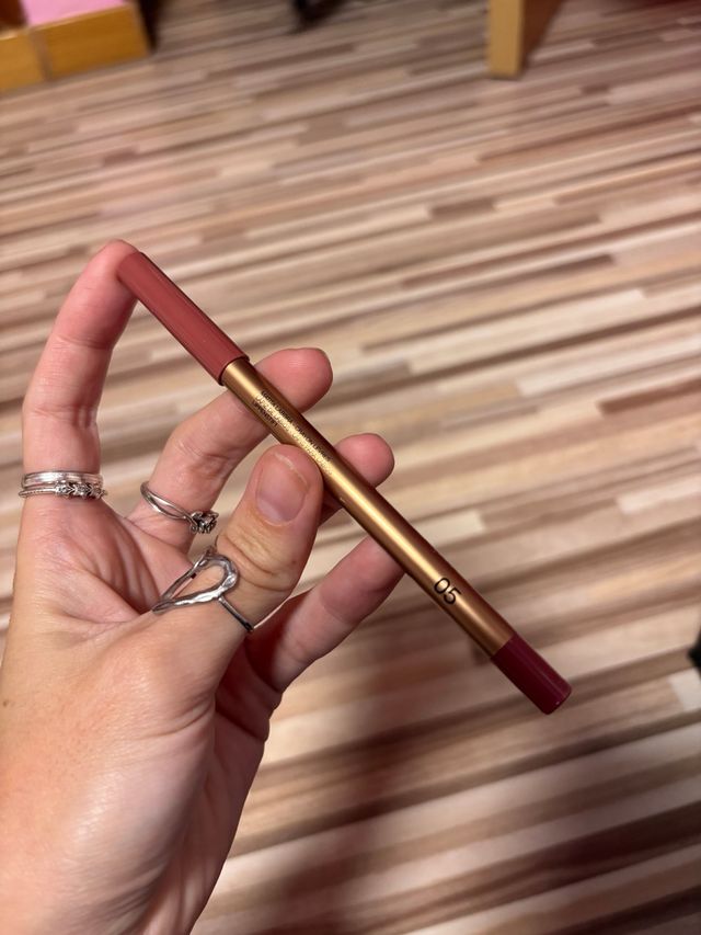 Lápiz de labios Kiko Milano 05