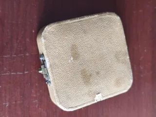 Colgante Cruz Perla y Oro 18k.