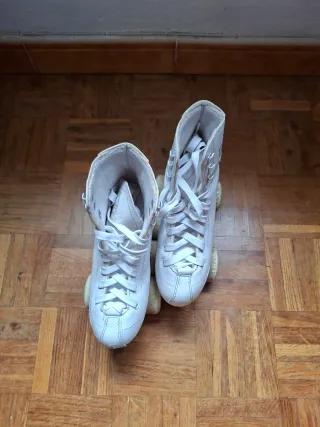 Patines artísticos blancos SCHOOL