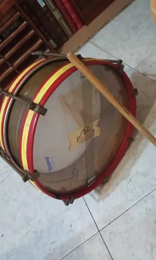 Tambor militar HONSUY