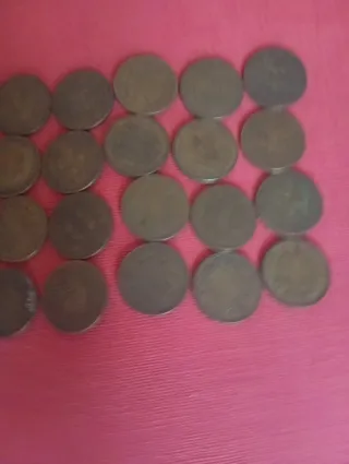 40 monedas de 1 Peseta 1944