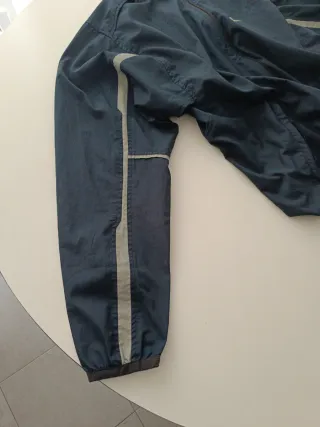 Chaqueta Nike Running Impermeable Ligera talla XL