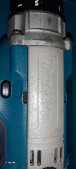 Taladro Percutor Makita 24V.