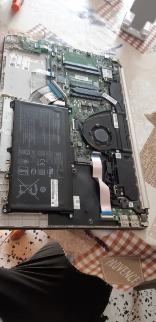 HP i7-11ª Gen Piezas