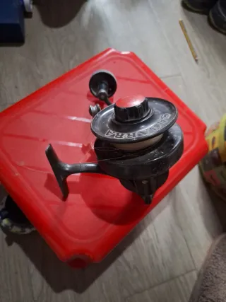 Carrete de pesca Sagarra