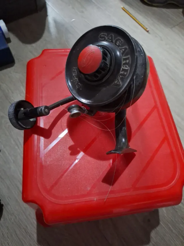Carrete de pesca Sagarra