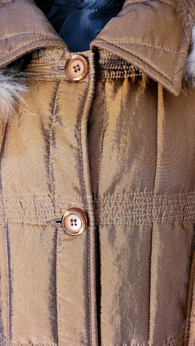 Piumino donna con pelliccia ecologica