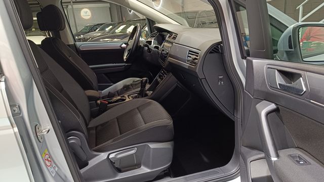 VOLKSWAGEN Touran Sport 2.0 TDI 110kW 150CV DSG