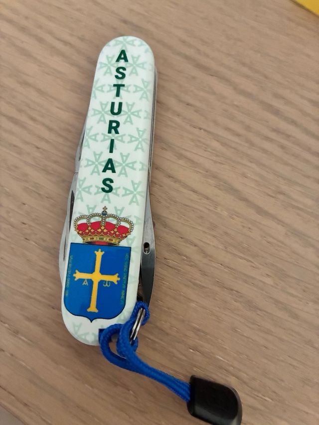 2 Navajas Victorinox Edición Limitada Asturia