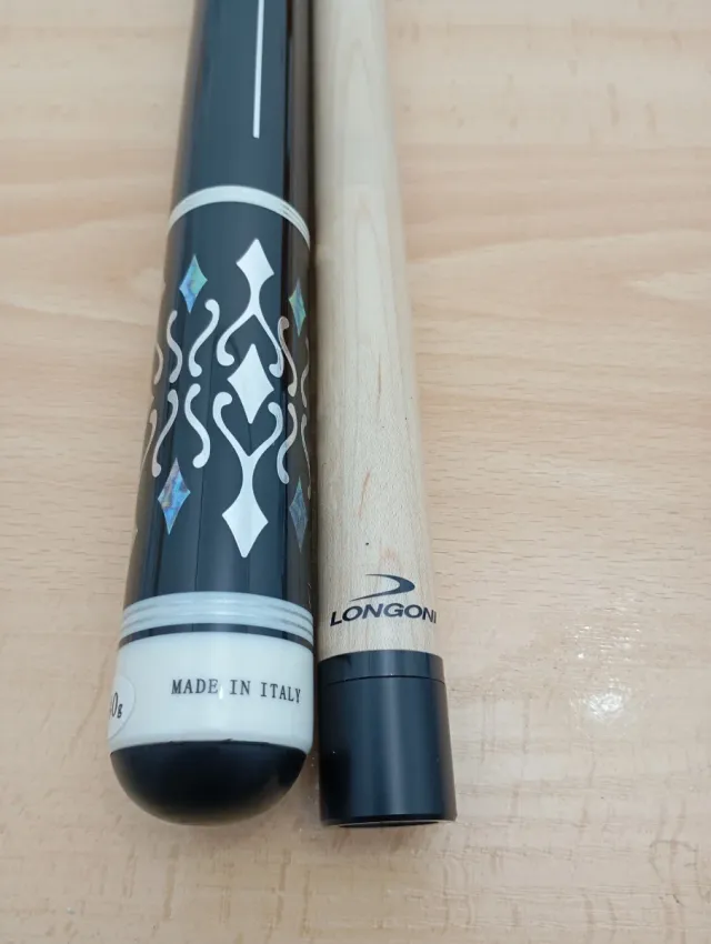 Taco de billar tres bandas