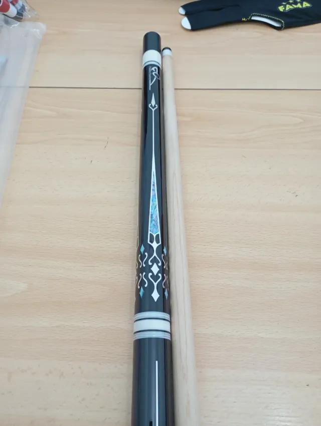 Taco de billar tres bandas