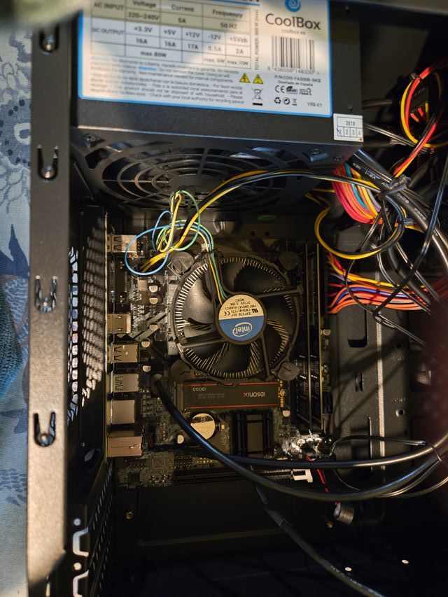 PC Torre Negra Intel i5 4460