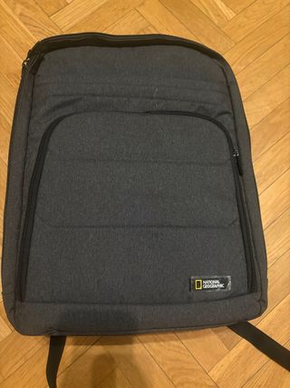 Mochila National Geographic 20L Gris Oscuro