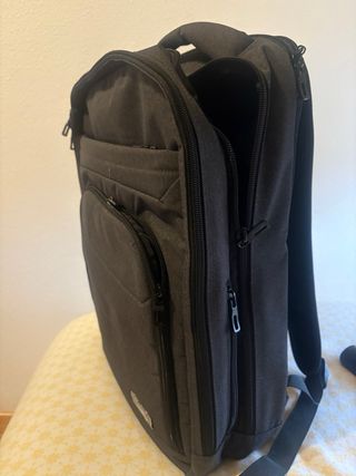 Mochila National Geographic 20L Gris Oscuro