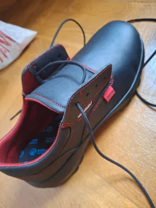 Zapatos Robusta Talla 43 Nuevos