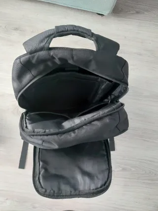 Mochila para portátil negra