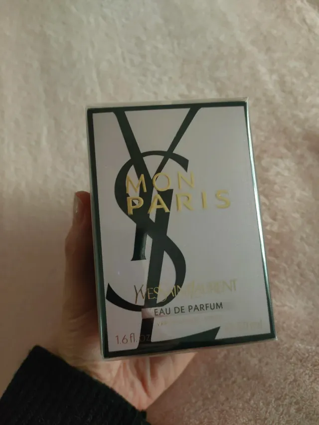 Yves Saint Laurent Mon Paris Eau de Parfum